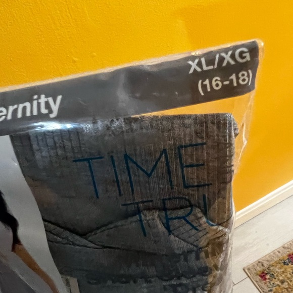 Maternity dress - Picture 7 of 7